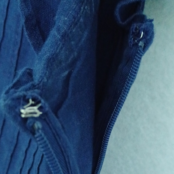 Vineyard Vines Deep Blue Linen Dress - Picture 8 of 9